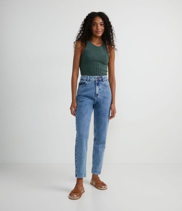 Pantalón Mom Básico Jeans con Cintura Alta y Bajo Plegado 3