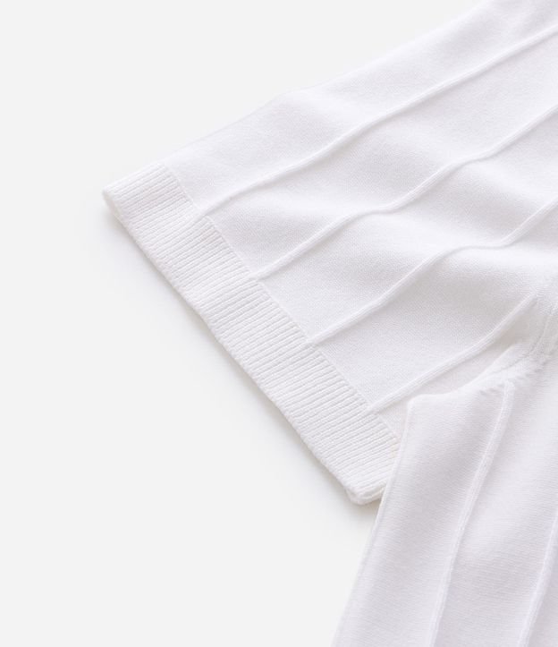 Remera Slim en Viscosa con Textura de Rayas y Manga Corta 14