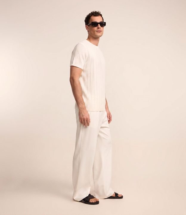 Remera Slim en Viscosa con Textura de Rayas y Manga Corta 5