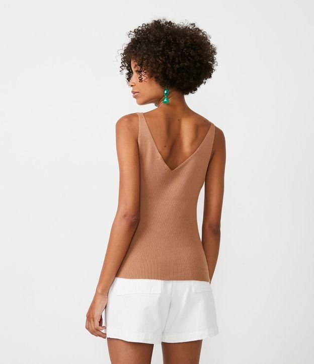Blusa Musculosa en Punto Acanalado con Escote V 3