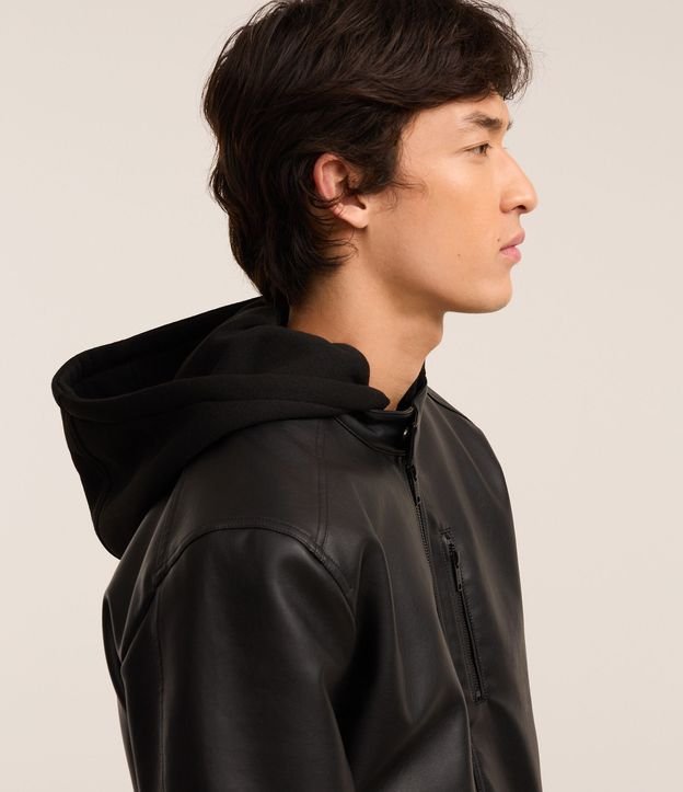 Campera con Capucha y Cierre Frontal 4