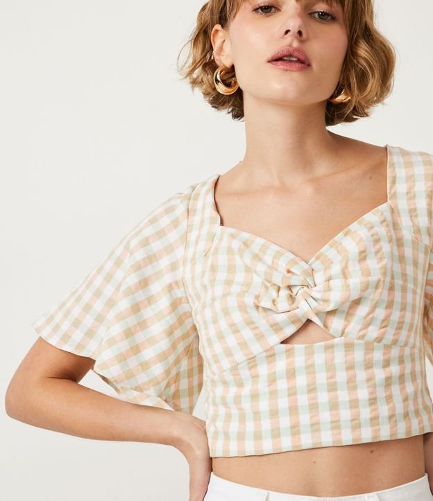 Blusa Cropped en Algodón con Escote Corazón y Recorte Vazado 4
