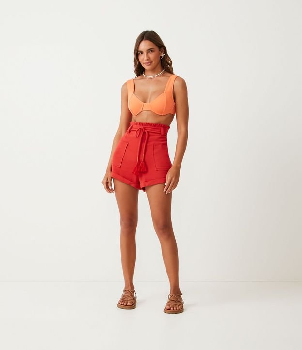 Short Clochard en Viscolino con Cinturón Cuerda y Bolsillo