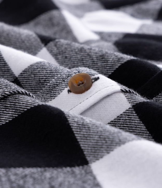 Camisa Regular en Franela de Cuadros y Manga Larga 9