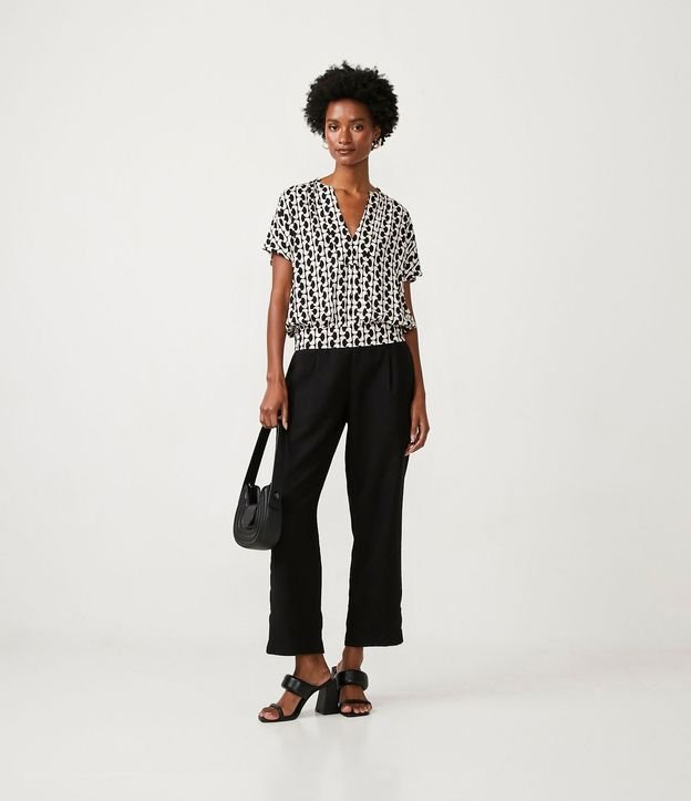 Blusa en Crepé con Estampado Geométrico 2