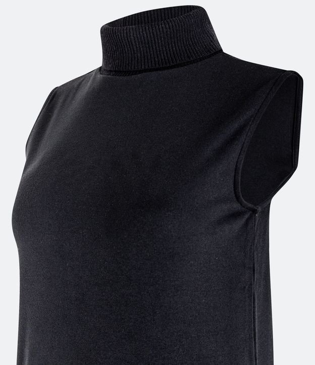 Vestido Midi en Suedine con Cuello Alto 9
