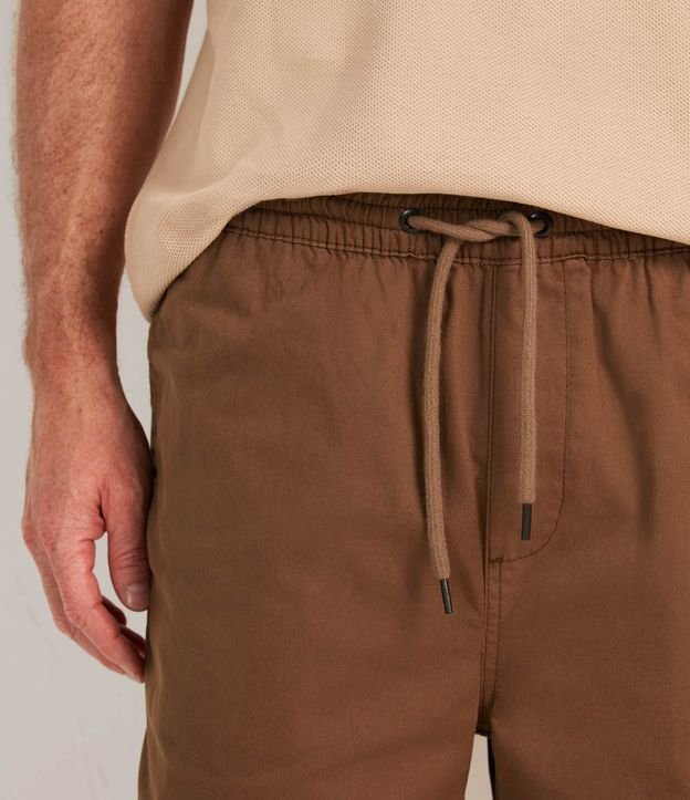 Bermuda en Sarga con Cintura Elástica y Cordón 4
