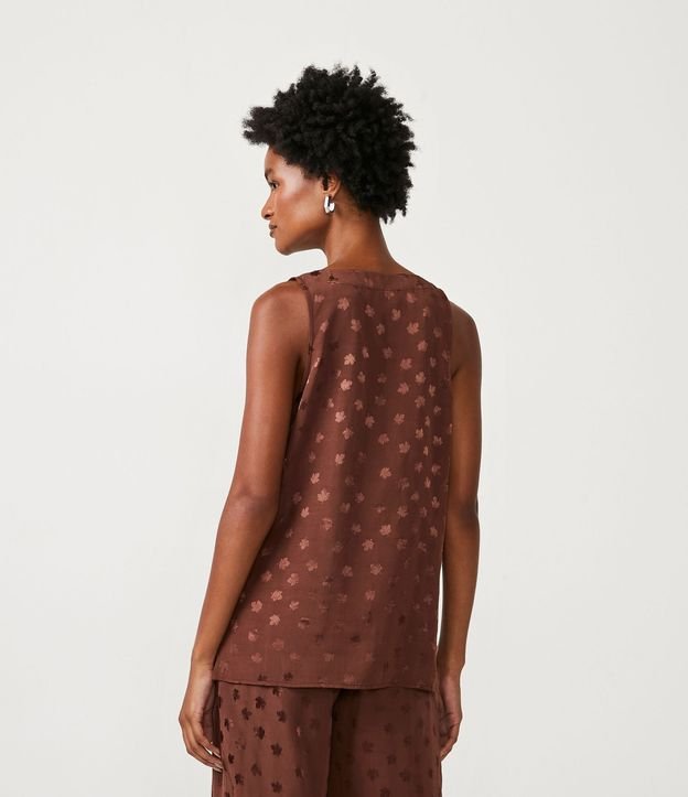 Blusa en Jacquard con Escote V 3