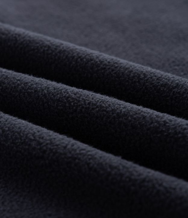 Buzo Cerrado en Fleece con Capucha y Bolsillo Canguro 6
