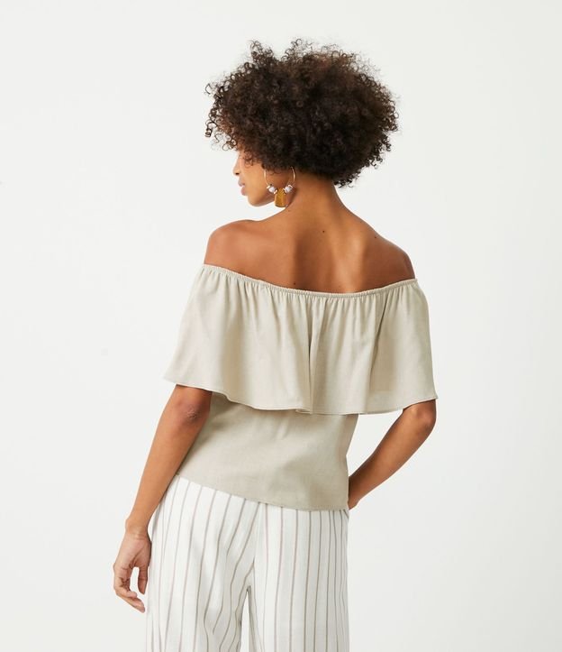 Blusa Hombro a Hombro en Viscolino con Volados 3