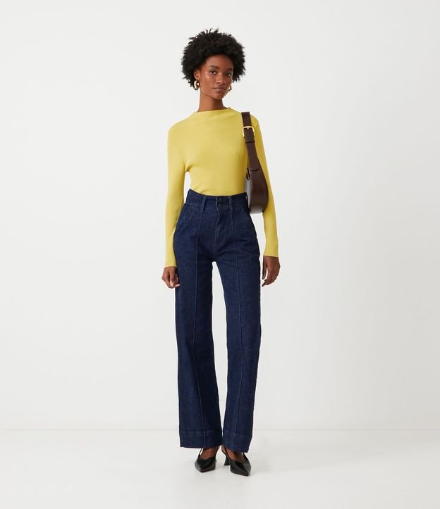 Blusa Básica en Tejido de Punto Acanalada con Cuello Alto 2