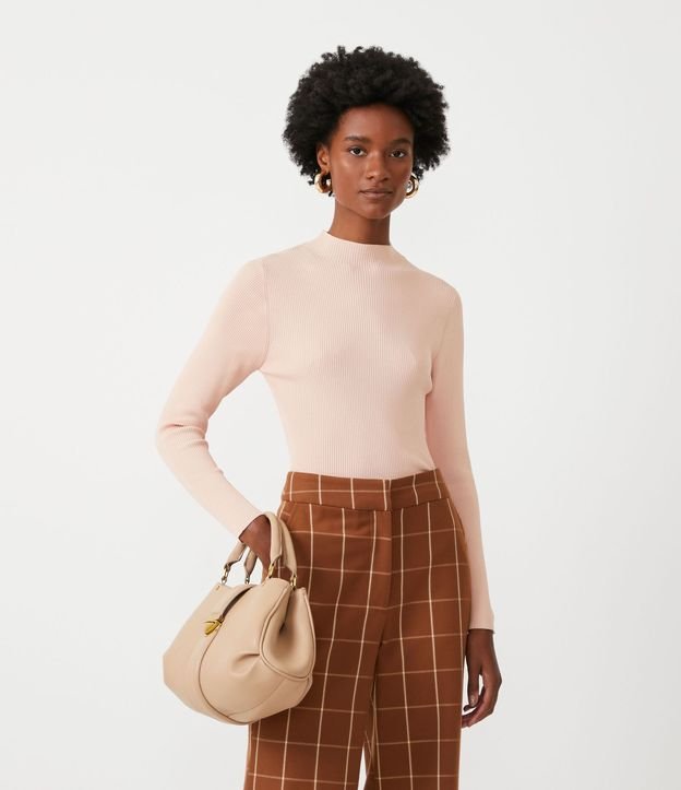 Blusa Básica en Tejido de Punto Acanalada con Cuello Alto