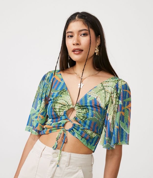Blusa Cropped con Manga Godê y Estampado Follajes