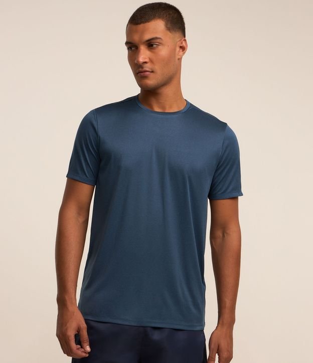 Remera Deportiva Básica en Tecnologia Dry con Manga Corta