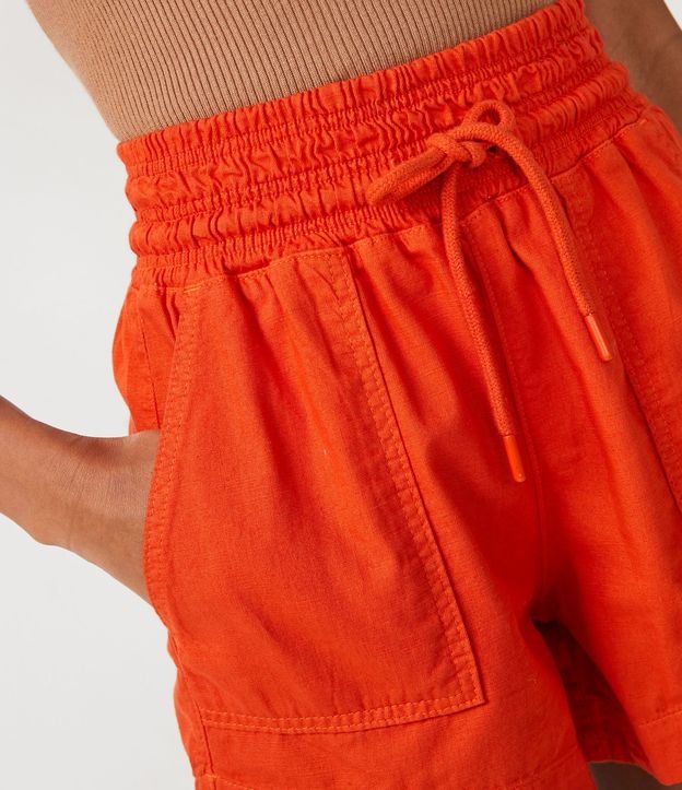Short Runner en Liocel con Bolsillos Aplicados 5