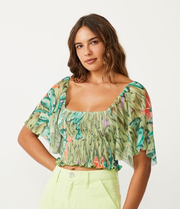 Blusa Cropped en Tul con Manga Amplia y Estampado Banana