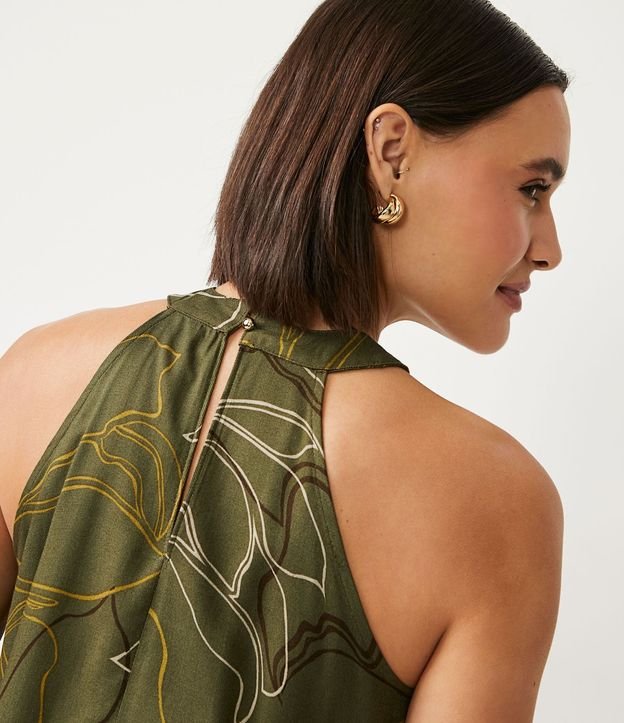 Blusa en Viscosa con Cuello Halter y Estampado Floral 5