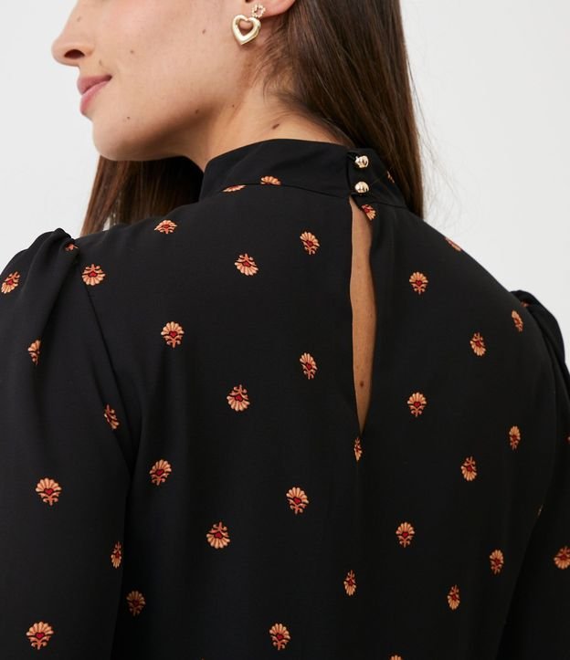 Vestido Corto en Chiffon con Manga Larga y Estampado Corazones 5