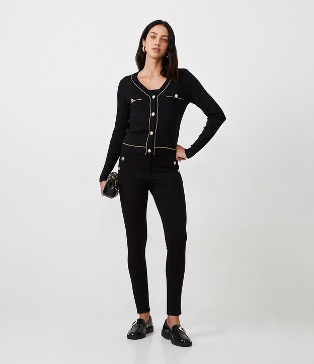 Pantalón Legging en Punto Roma con Botones Metalizados