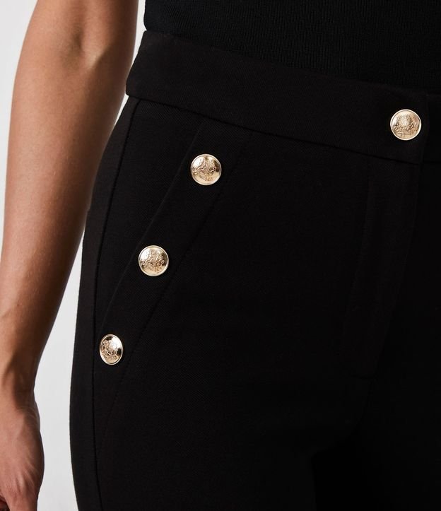 Pantalón Legging en Punto Roma con Botones Metalizados 5