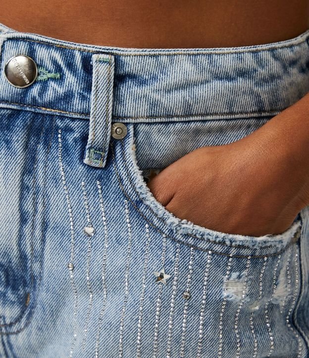 Short Cintura Alta en Jeans con Detalles Brillantes y Estrellas 4