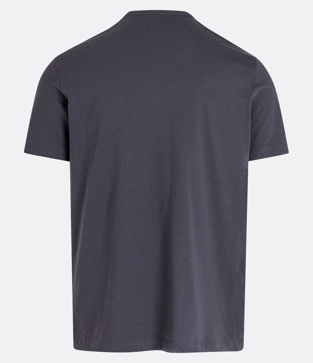 Remera Slim Básica en Algodón Peruano con Cuello Redondo 5
