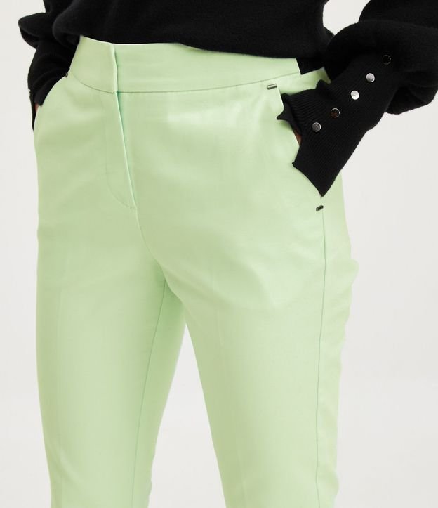 Pantalón Sastrería con Bolsillos Detanteros Sin Estampa 4