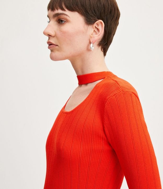 Blusa de Punto con Cuello Choker 4