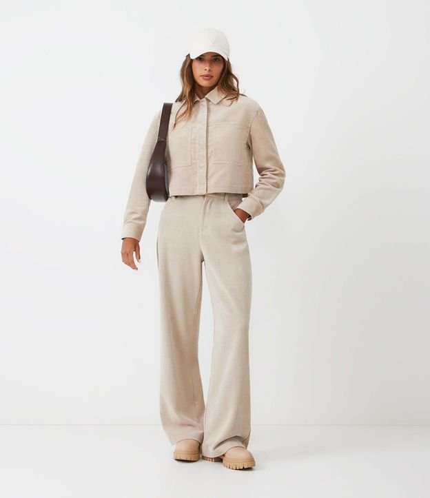 Campera en Terciopelo Acanalado con Bolsillos en el Pecho 2