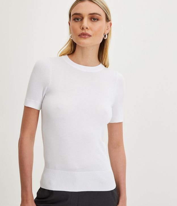 Blusa Básica de Punto con Cuello Redondo