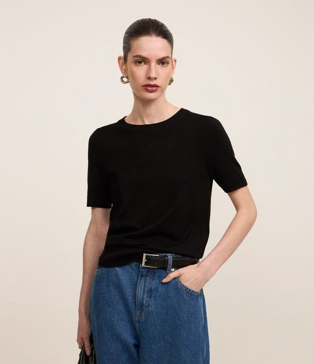 Blusa Básica de Punto con Cuello Redondo 2