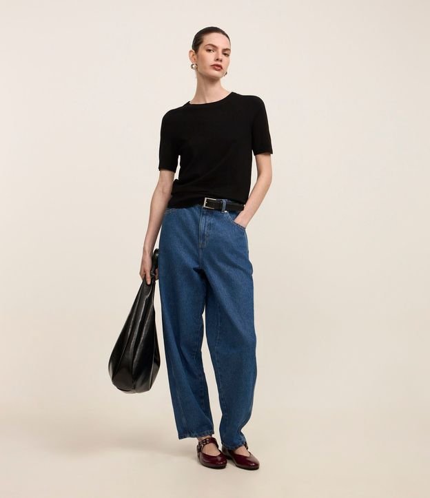 Blusa Básica de Punto con Cuello Redondo 3