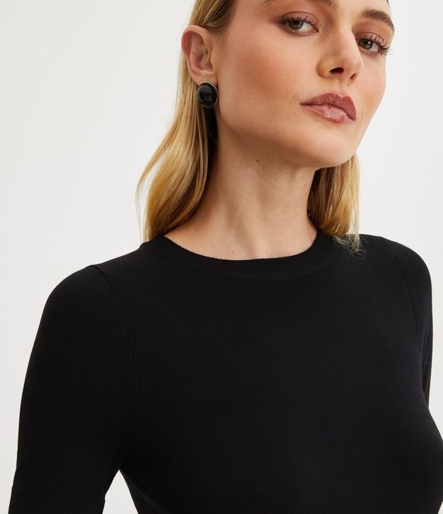 Blusa Básica de Punto con Cuello Redondo 5