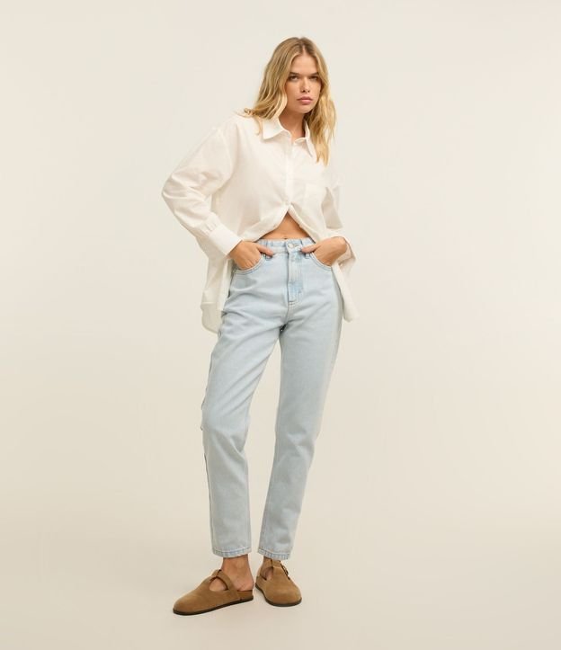 Pantalón Mom en Jeans Delavé con Bolsillos 1