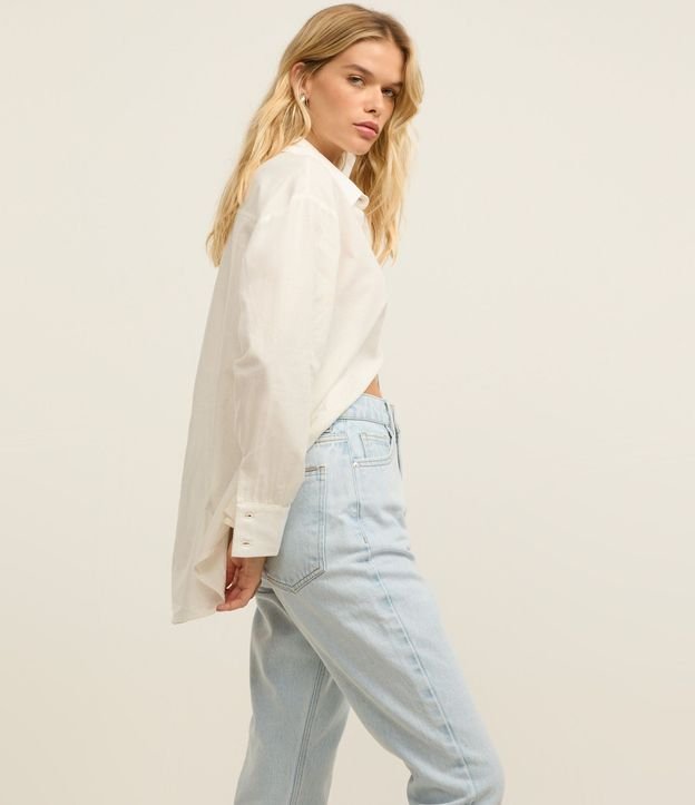 Pantalón Mom en Jeans Delavé con Bolsillos 2
