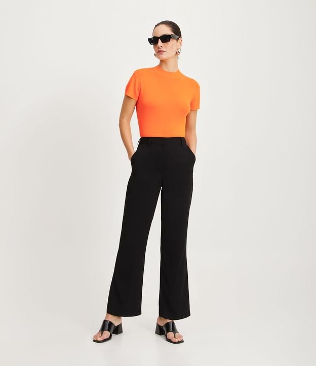 Blusa de Punto con Cuello Alto 2
