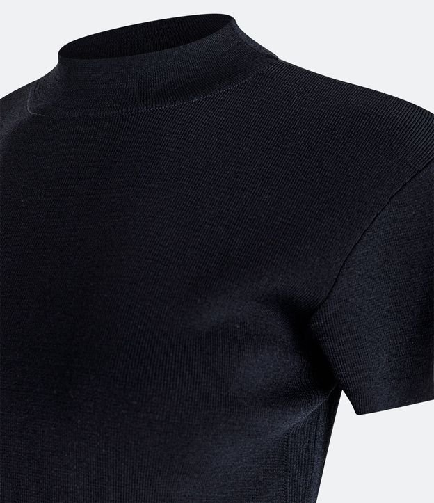 Blusa de Punto con Cuello Alto 8