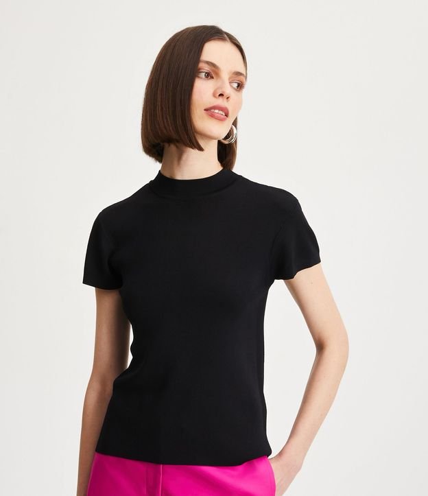 Blusa de Punto con Cuello Alto