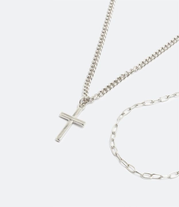 Collar Doble en Metal con Cadenas y Colgante de Cruz 2