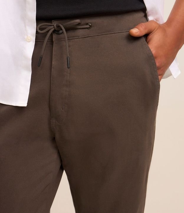 Pantalón Jogger con Ajuste 5