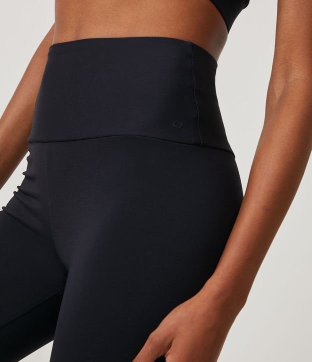 Pantalón Recto en Microfibra 4