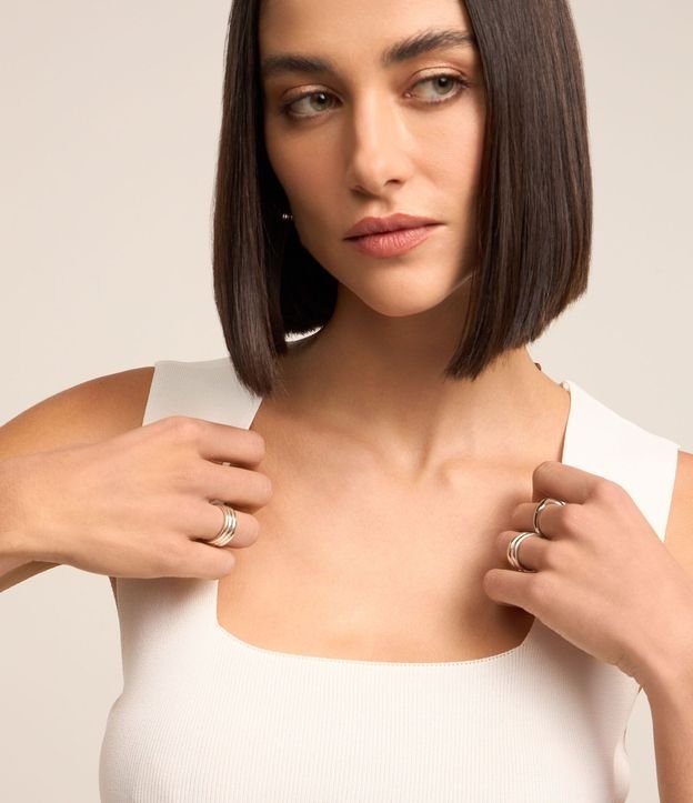 Blusa Cropped en Punto con Escote Cuadrado 6