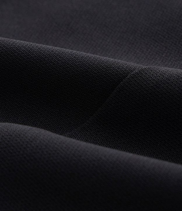 Bermuda en Crepé con Botones en los Bolsillos Curve & Plus Size 4