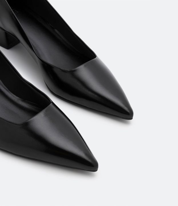 Zapato Scarpin Básico con Tacón Bloque 2