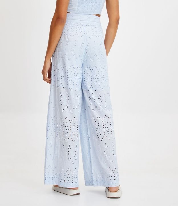 Pantalón Pantalona en Laise Textura de Flor y Bolsillos 3