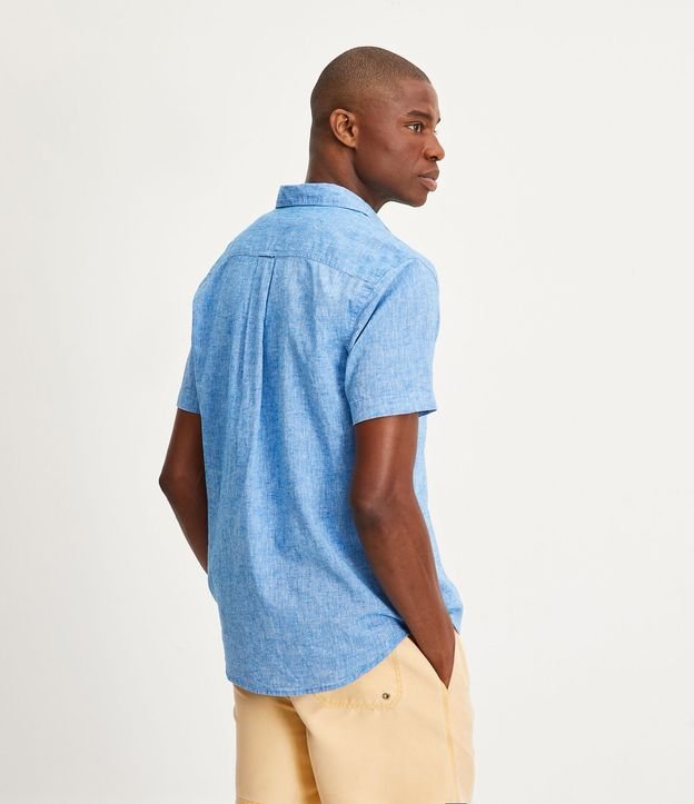 Camisa Comfort Básica en Lino con Bolsillo Delantero 3