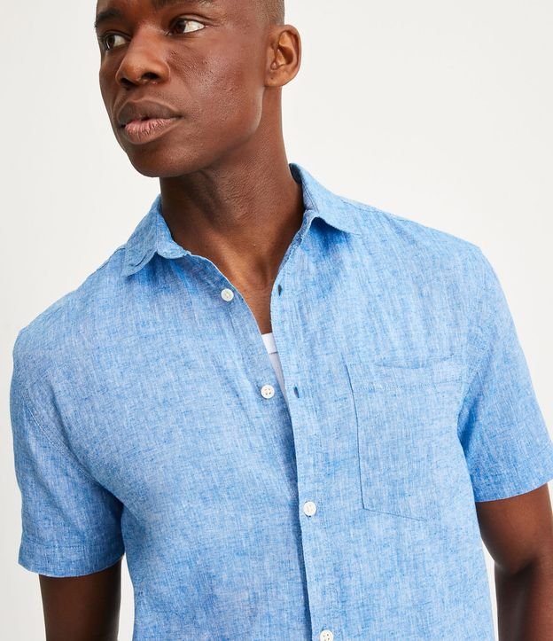 Camisa Comfort Básica en Lino con Bolsillo Delantero 5