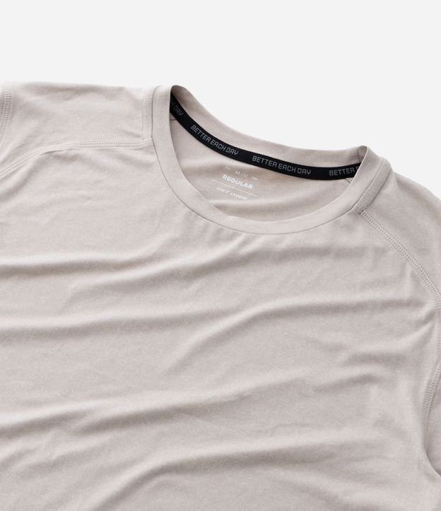 Remera Deportiva con Etiqueta en la Barra y Manga Corta 9