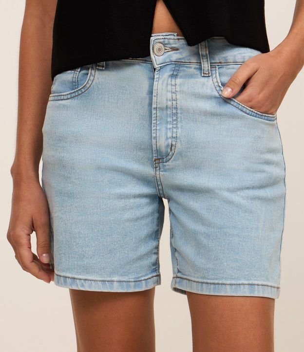 Short Jeans Clásico con Cintura Mediana 3