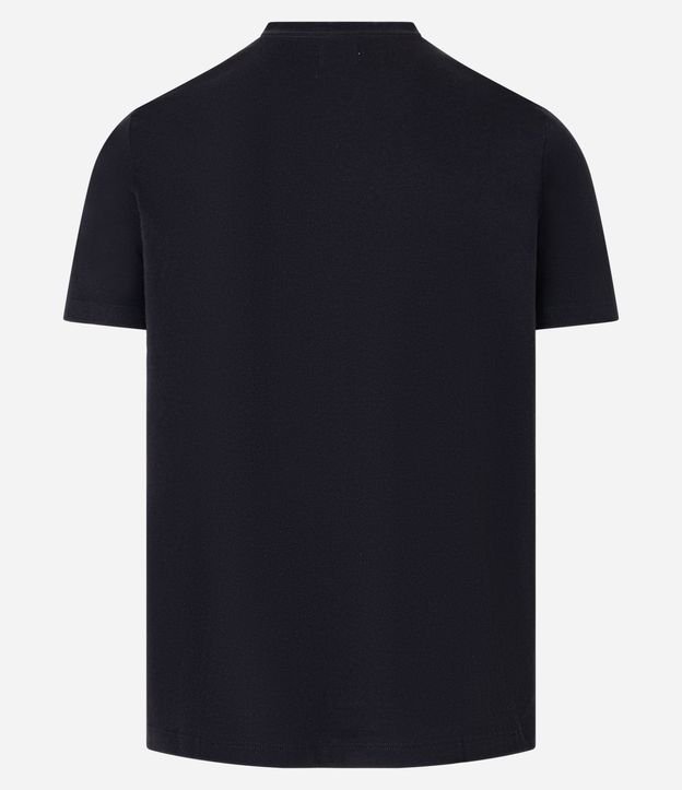 Remera Slim en Algodón Peruano con Cuello V 6